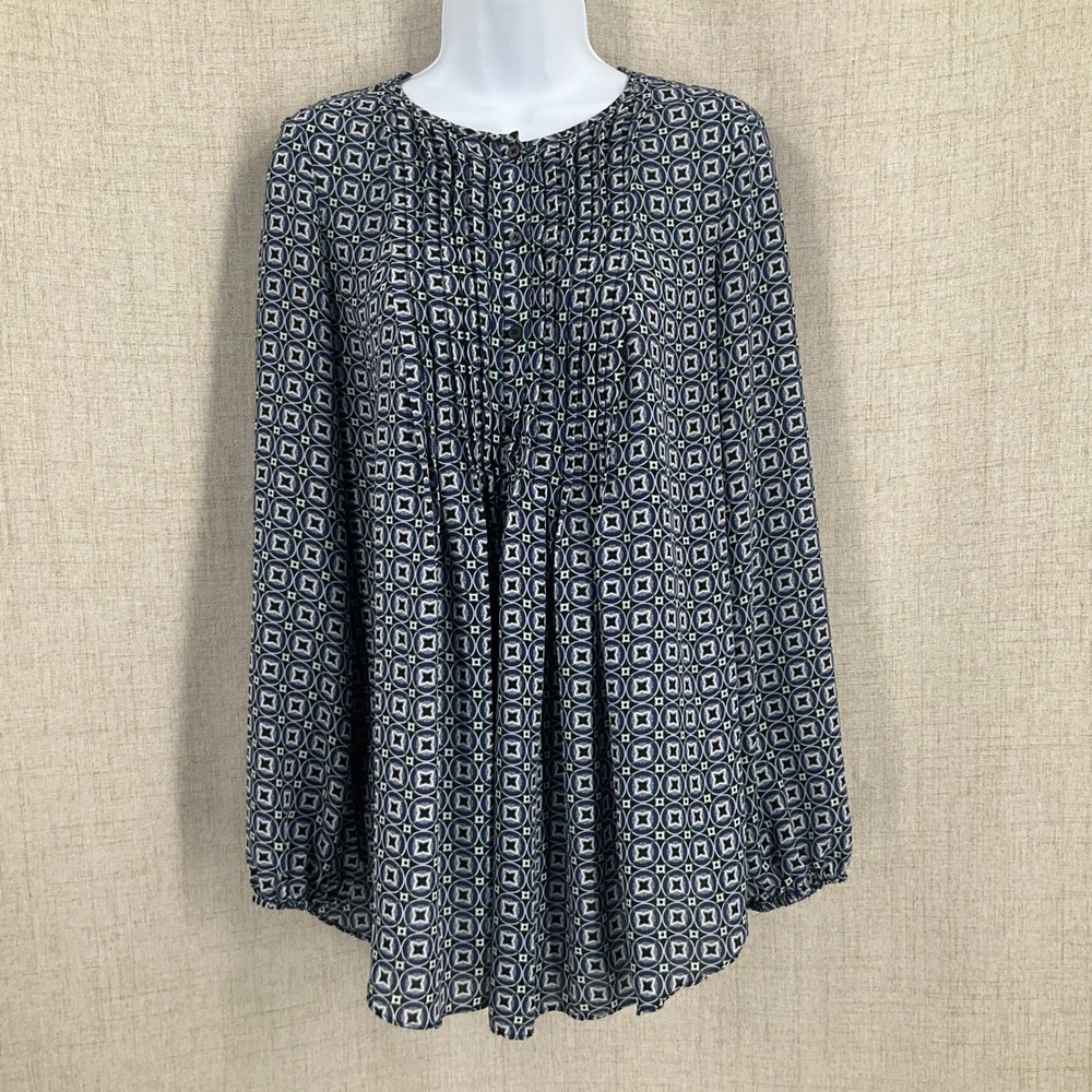 Max Studio Blouse Womens M Blue Geometric Pleated Front Classic Airy Bohemian